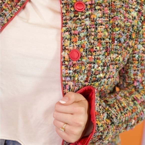 Armani Collezioni gorgeous vibrant tweed jacket lined in silk - Picture 8 of 15